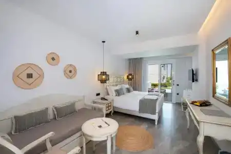 Delfina Beach - 38