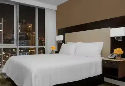Hilton Garden Inn Times Square Central - 40