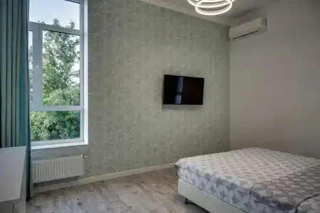 на Мира - 90