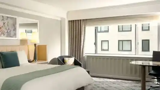 Loews Regency New York - 64