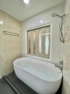 Amata Patong - 102