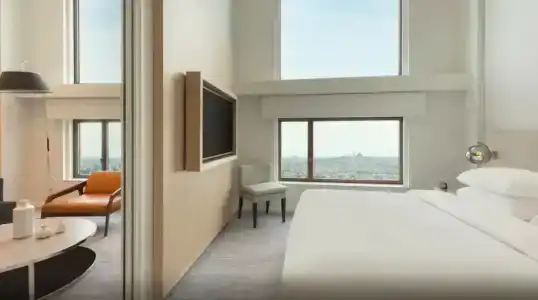 Hyatt Regency Paris Etoile - 80