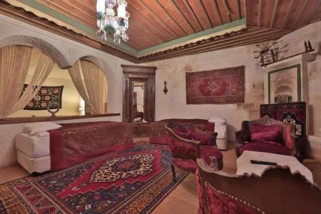 Local Cave House - 22