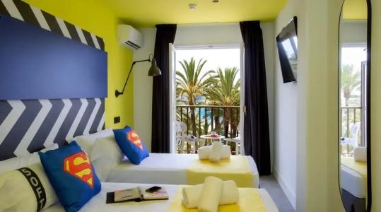 Casual Pop Art Benidorm - 61
