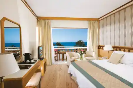 Constantinou Bros Pioneer Beach - 25