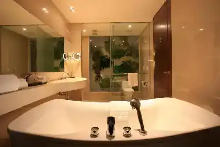 Phuket Graceland Resort And Spa - Sha Extra Plus - 85