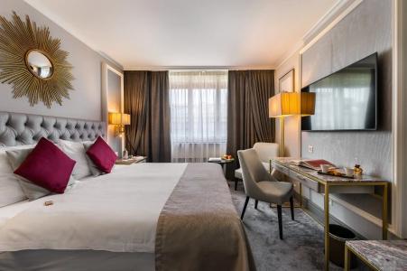 Royal Manotel - 64