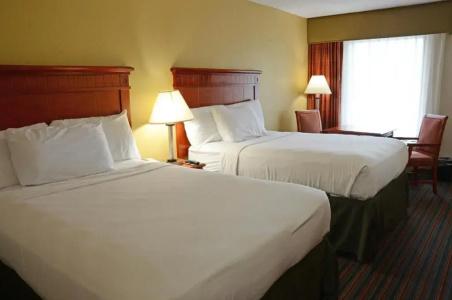 Holiday Inn Express Nashville w-i40, An Ihg - 25