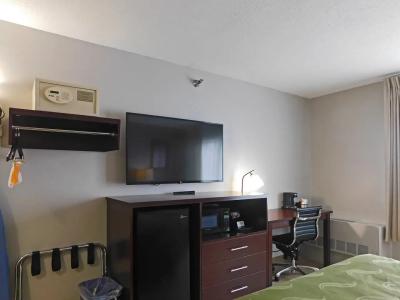 Quality Inn Colchester - 66