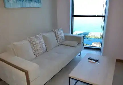 Season Suite Apart - 53