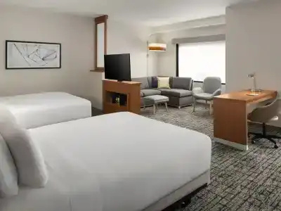 Hyatt Place Denver Cherry Creek - 54