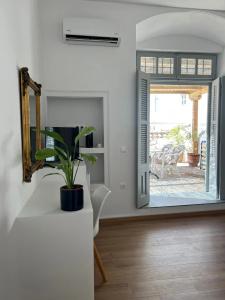Douskos Guesthouse - 151