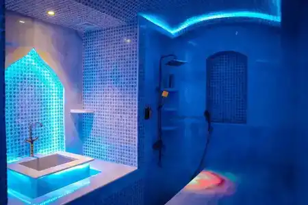Cristal Abu Dhabi - 22