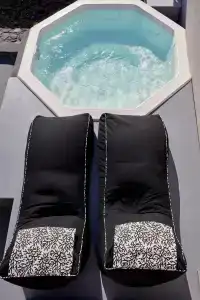 Elysian Santorini - 51