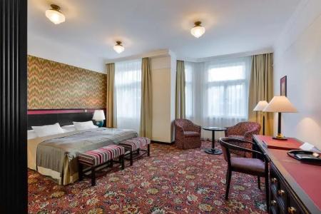 Savoy by Prague Castle - Free Garage Mo - Sun - 56