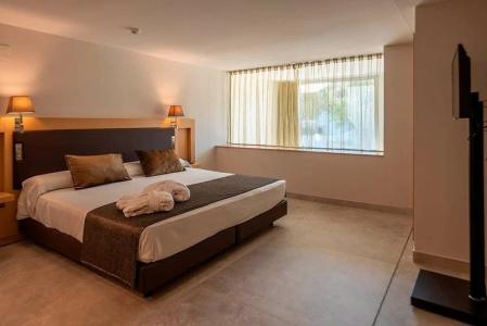 Gran Palas - Spa incluido - 80