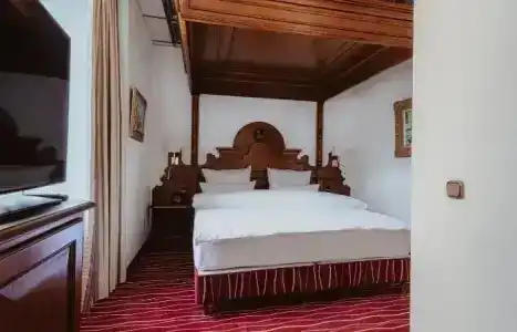 King's First Class - 48