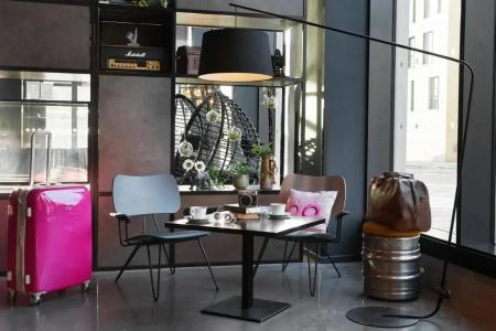 Moxy Edinburgh Fountainbridge - 14