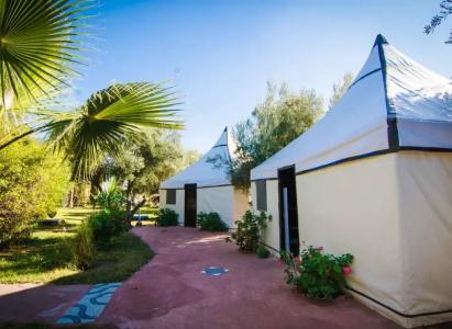Le Relais De - 53