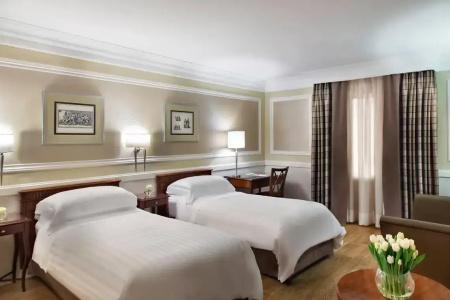 Rome Marriott Grand Flora - 33