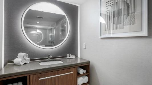 Courtyard by Marriott Washington, DC Dupont Circle - 10
