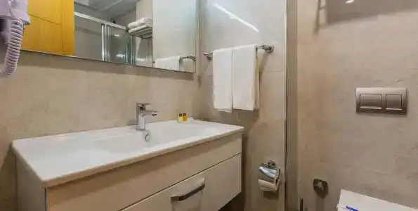 Obelisk & Suites - 7
