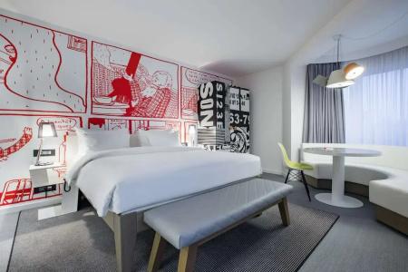 Radisson Red Brussels - 28