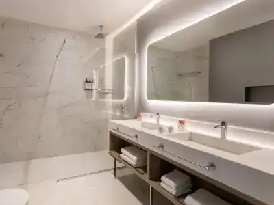 Blue Kotor Bay Premium Spa Resort - 65