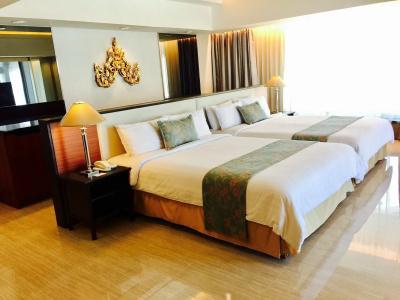 Indra Regent - 81