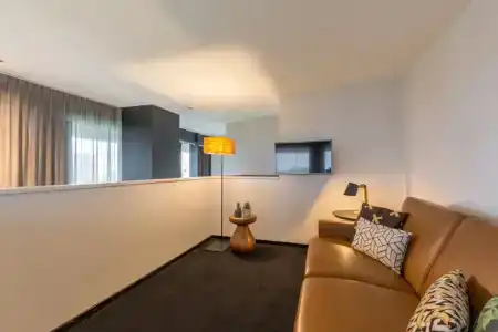 Leonardo Groningen - 52