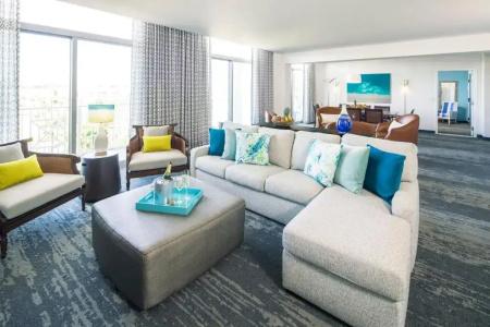 Universal's Loews Sapphire Falls Resort - 61