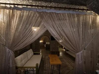 Grand Cave Suites - 106