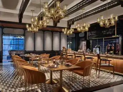 Rosewood Bangkok - 11