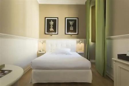 Grand Cavour - 33