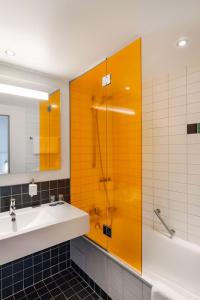 Park Inn by Radisson Stuttgart - 50