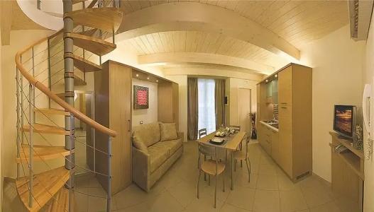 Continental & Residence - 57