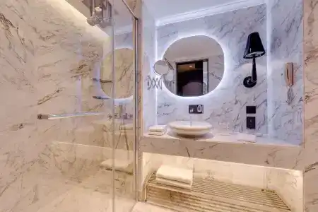 Radisson Blu Istanbul Ottomare - 189