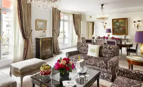 Hôtel Plaza Athénée - Dorchester Collection - 110