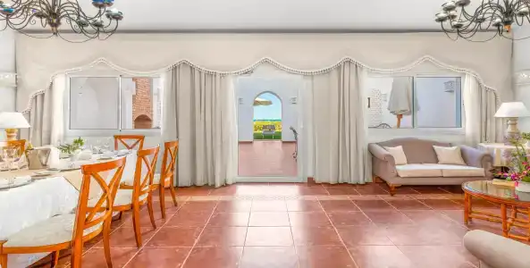 Domina Oasis & Resort - 80