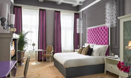 Aria Budapest by Library Collection - 73