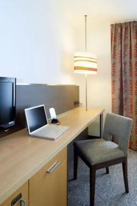Holiday Inn Essen City Centre, An Ihg - 13