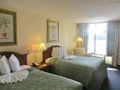 Days Inn by Wyndham Orlando Airport Florida Mall - 23
