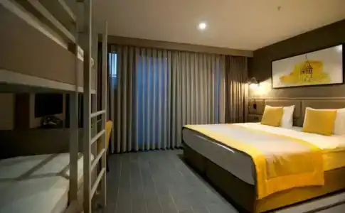 Seraglio & Suites - 44