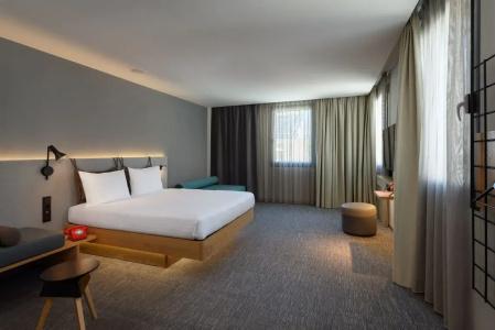 Moxy Lisbon City - 53