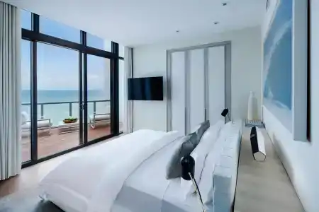 W South Beach - 121
