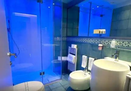 Club House - 54