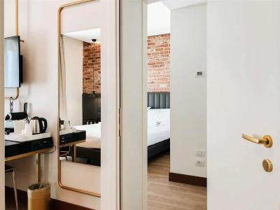 Best Western Tritone - 41