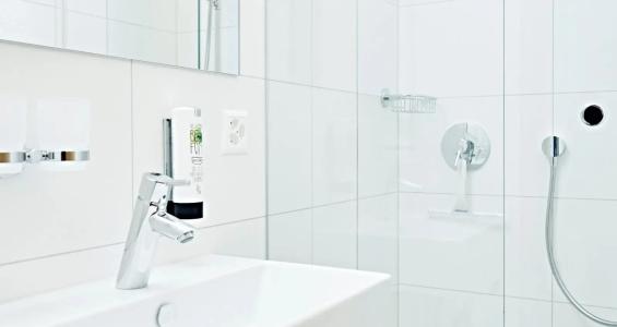 Serviced by Solaria - 23