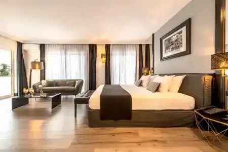 Athenian Riviera& Suites - 62
