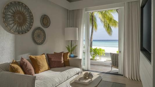 Four Seasons Resort Maldives at Landaa Giraavaru - 79
